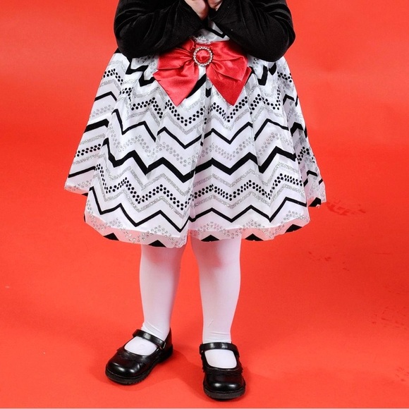 Black and White Tulle Chevon Dress with Red Satin Bow - Picture 1 of 15